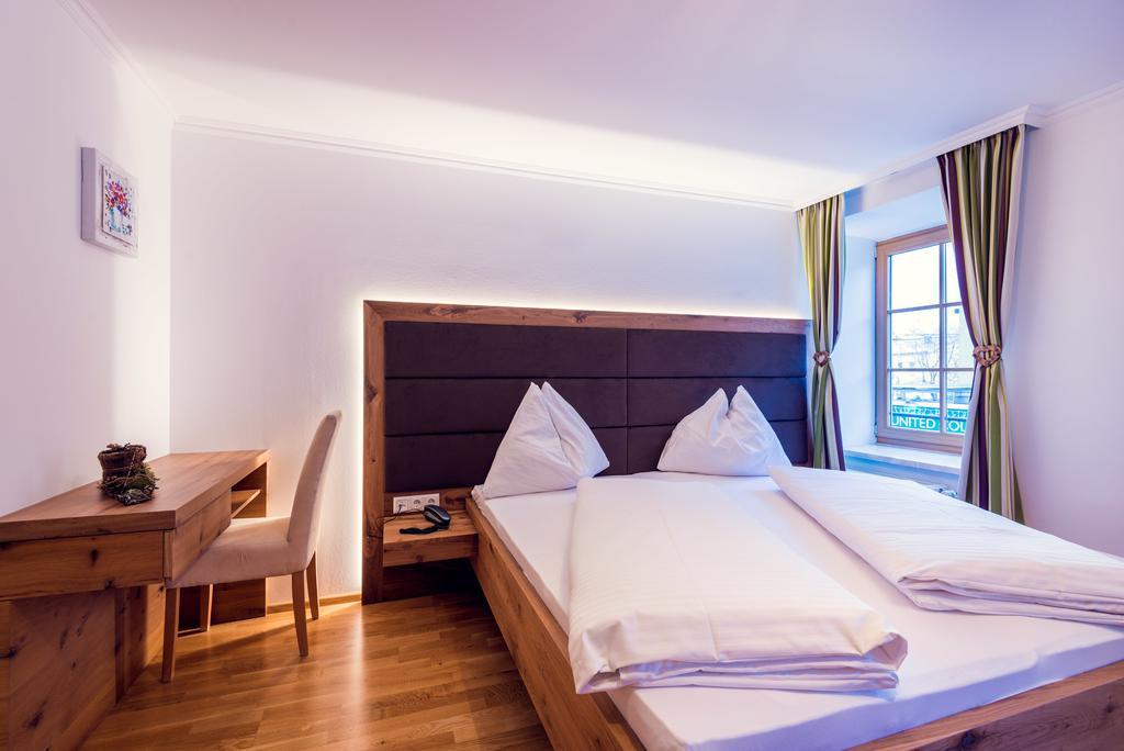Hotel Restaurant Stoecklwirt Sankt Johann im Pongau Ngoại thất bức ảnh