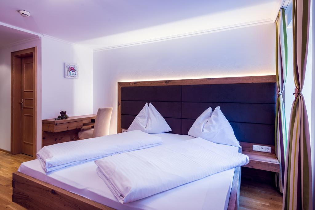 Hotel Restaurant Stoecklwirt Sankt Johann im Pongau Ngoại thất bức ảnh